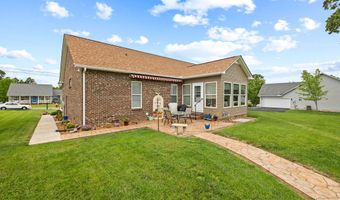 169 Prosperity Dr, Baxter, TN 38544