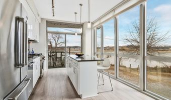 88 V St SW 201, Washington, DC 20024