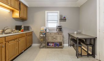 72 Beech St, Bristol, CT 06010