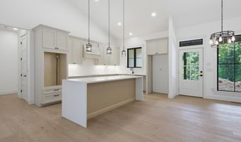 713 Province Rd, Belmont, NH 03220