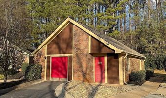 66 Country Place Ct, Alpharetta, GA 30005