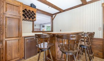 934 Jerome Ave, Bristol, CT 06010