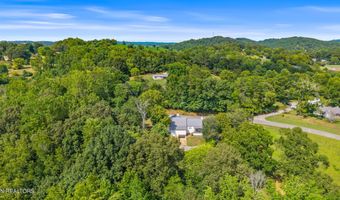924 Long Mill Rd, Athens, TN 37303