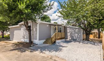 8 SHERMAN Dr, Claymont, DE 19703