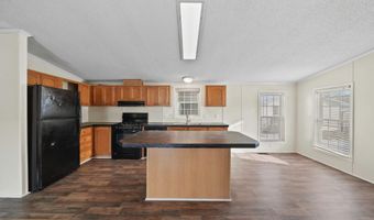 521 Rio Grande Dr, Adrian, MI 49221