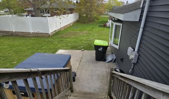241 N Lawn St, Alpena, MI 49707