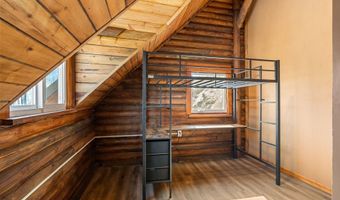 52633 MCKENZIE Hwy, Blue River, OR 97413