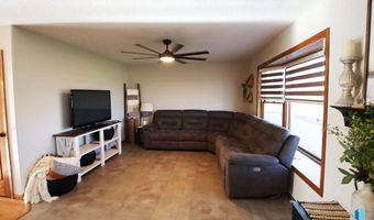 303 N Riverview Rd, Canton, SD 57013