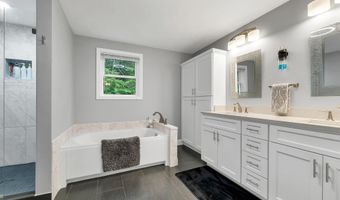 3 5Th St, Belmont, NH 03220