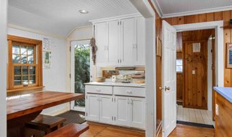 1062 S BREAKER Ave, Rockaway Beach, OR 97136