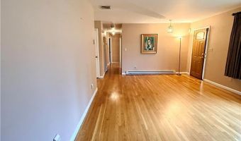 910 N 12th St, Allentown, PA 18102