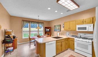 180 Sylvan Lake Blvd, Bayville, NJ 08721