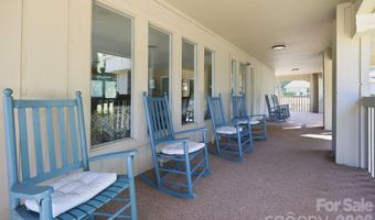 1503 Abbey Cir, Asheville, NC 28805