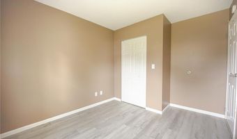 4707 Snow White Ter, Alton, IL 62002