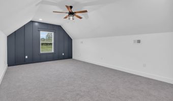 164 Triangle Pine Rd, Fountain Inn, SC 29644