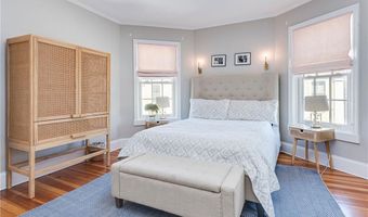 83 John St, Newport, RI 02840