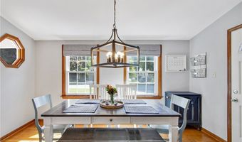 191 Lehn Springs Dr, Amherst, NY 14221