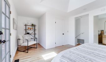 207 Kingsbury Dr, Aptos, CA 95003