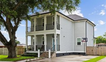 1236 PERRIN Dr, Arabi, LA 70032