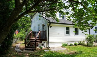 383 Navesink Ave, Atlantic Highlands, NJ 07716