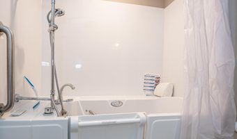 6180 Charleston Ln 46, Allendale, MI 49401