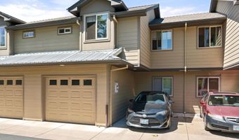 37 N Mountain Ave, Ashland, OR 97520
