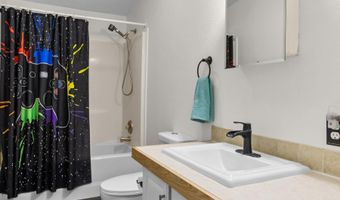 213 ABILENE Loop, Burns, WY 82053