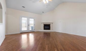 302 NE M St, Bentonville, AR 72712