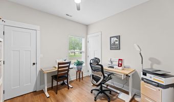 819 Baker St, Baldwin City, KS 66006