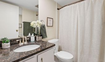 991 Manor Ln G, Columbus, OH 43221