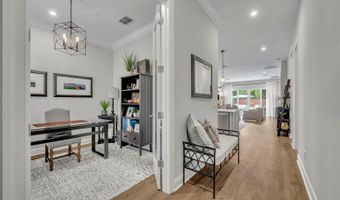 1835 LAKE SUE Dr, Orlando, FL 32803
