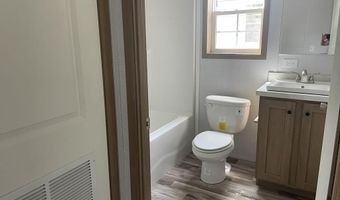 31 Bennington Dr, Berlin, VT 05602