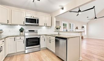 5527 Bridge Pointe Dr, Alpharetta, GA 30005