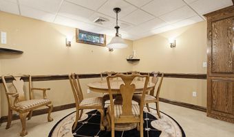 9 Pebble Beach Dr, Bedford, NH 03110