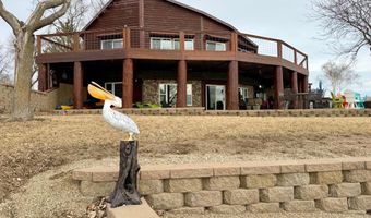 11 Lime Lake Dr, Avoca, MN 56114