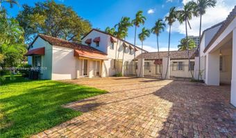 44 Bal Bay Dr, Bal Harbour, FL 33154