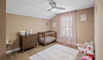 210 Kentucky Way, Freehold, NJ 07728