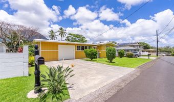 45-313 Nakuluai St, Kaneohe, HI 96744