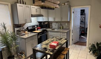 40 WILLOW St, Bayonne, NJ 07002