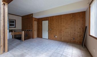 355 N 8th St, Arlington, NE 68002
