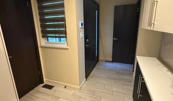 163 Longwood Dr, Manalapan, NJ 07726