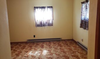 110 Cedar St, Belden, NE 68717