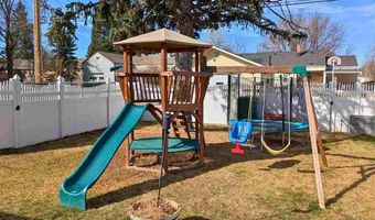 928 BLACK HILLS Ave, Alliance, NE 69301