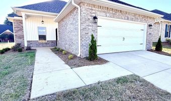 16541 Aspen Ln, Athens, AL 35611