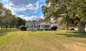 1404 Dog Island Rd, Bishopville, SC 29010