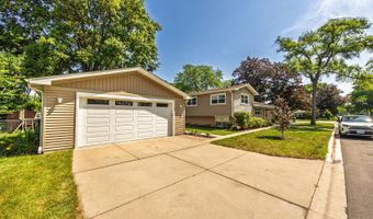 106 W Cedar St, Arlington Heights, IL 60005