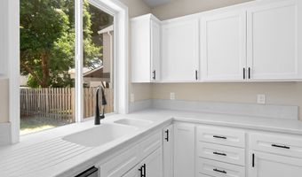 12576 NW MAPLECREST Way, Banks, OR 97106