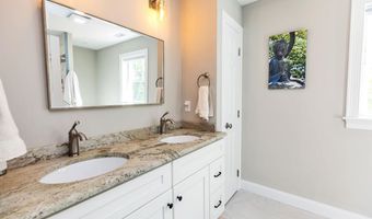 6 Eagle Perch Dr 9, Boscawen, NH 03303