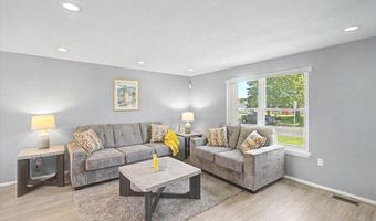 958 EDMUND St, Aberdeen, MD 21001