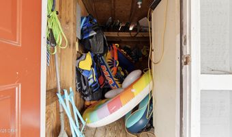 2540 Montyna Ln, Alford, FL 32420